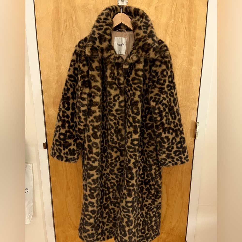 Abercrombie leopard print faux fur coat